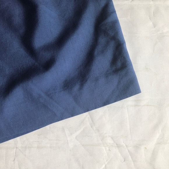 Talbots Petites Silk A line navy blue skirt size 12 Host Pick! - Picture 2 of 9